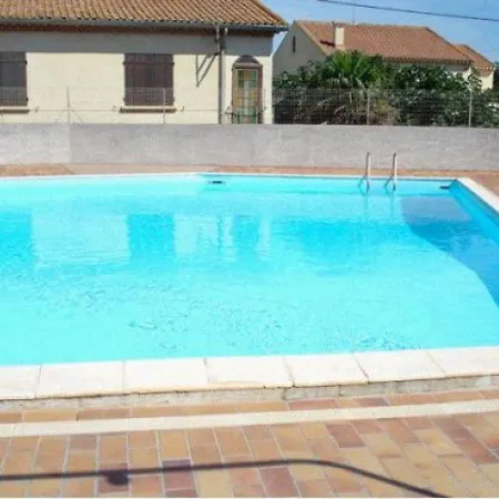 T3 Centre-ville Avec Piscine, Parking Securise, Proche Plage, 6 Pers - - Fr-1-701-12 Apartment *